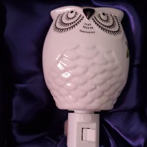 Ceramic Owl Night Light - White